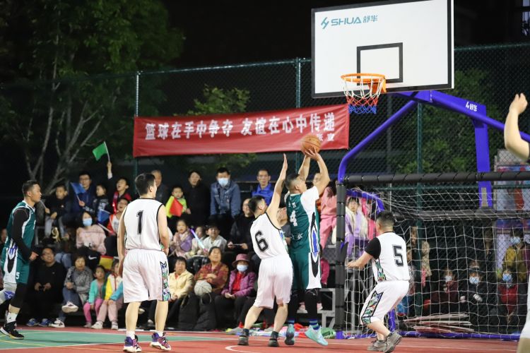 对国内